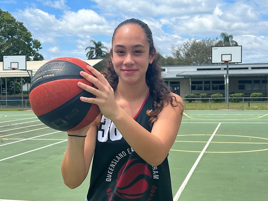 Hoop star proudly wears Qld jersey